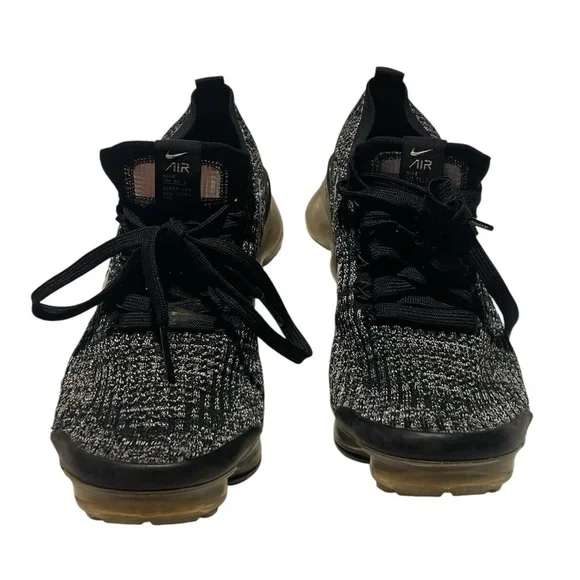 Nike Vapormax Flyknit Oreo - Picture 3 of 5